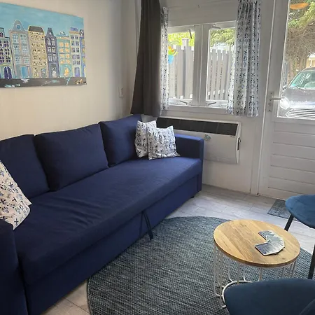 Little House In Bed & Breakfast Amsterdam